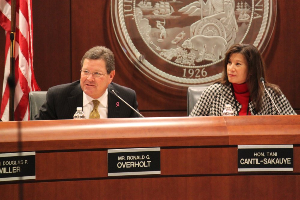 Chief Cantil-Sakauye at the Judicial Council meeting